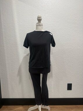 lululemon athletica Black Short-Sleeve Tee with Shoulder Cutout and leggings